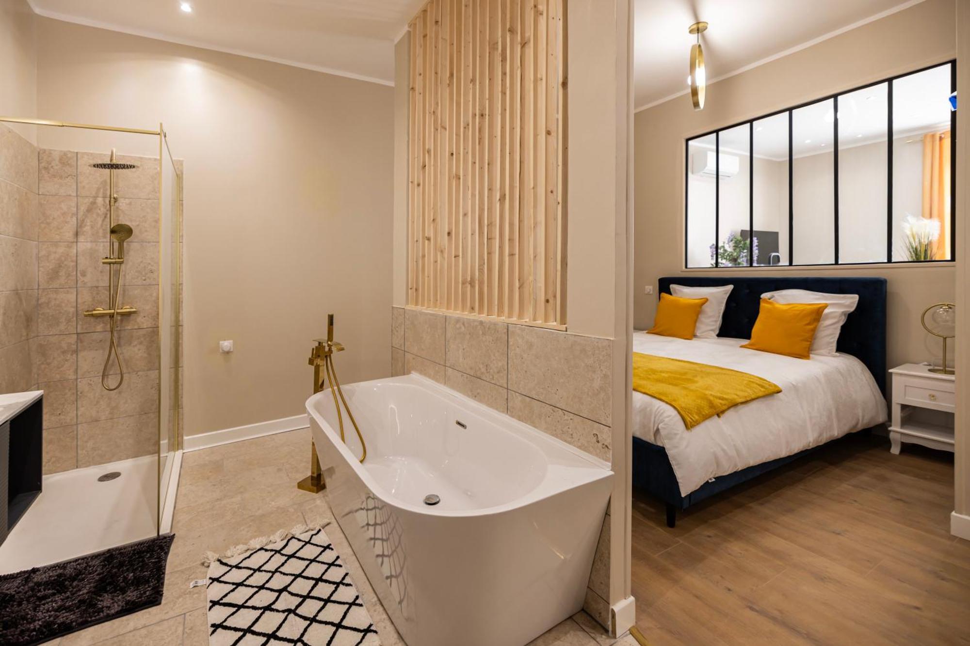 Suite De Prestige Le Diamant - 55M2 Périgueux Esterno foto